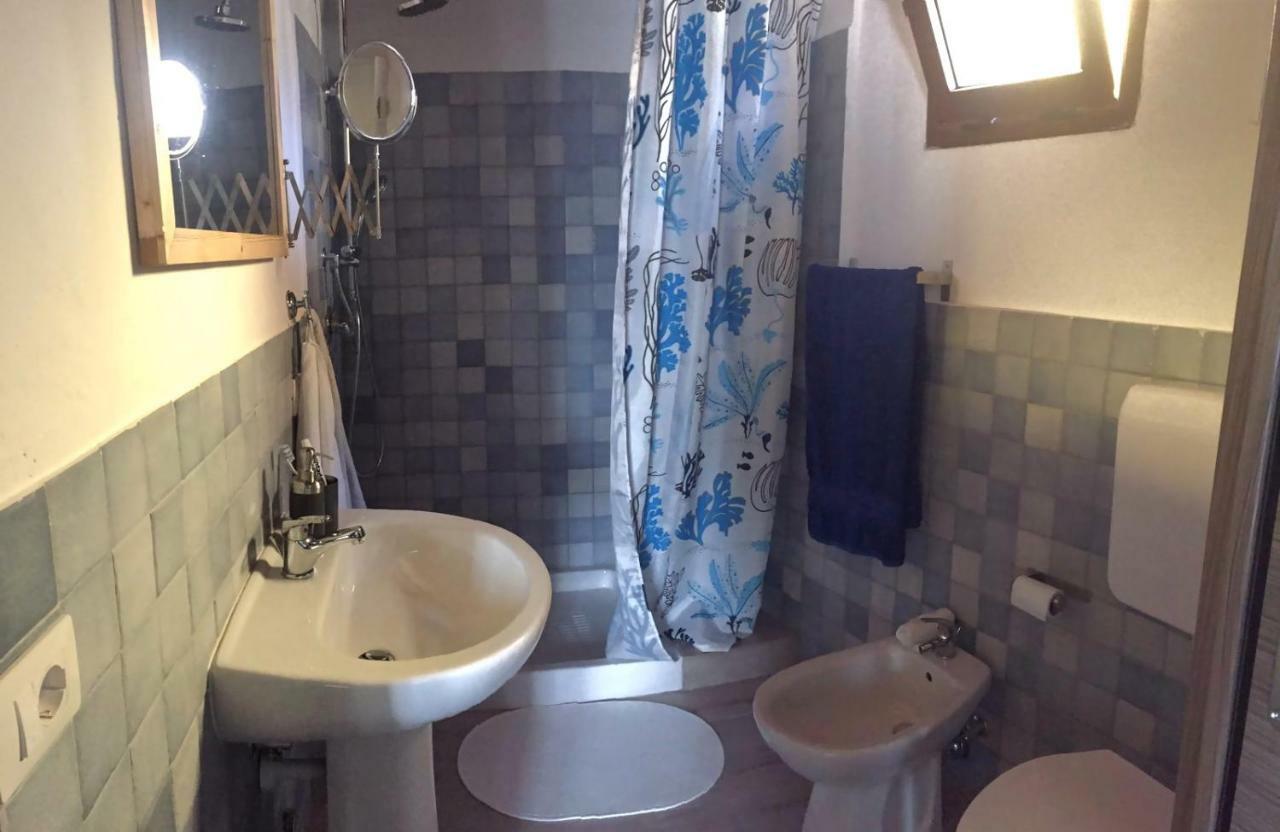La Medusa Bed & Breakfast San Teodoro  Ngoại thất bức ảnh